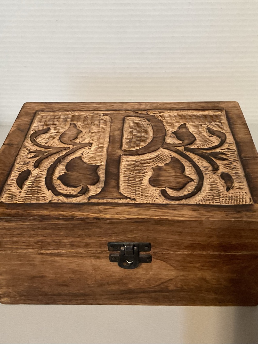 Hand-Carved Wooden Jewelry Box Organizer in Brown Letter P carved in lid.